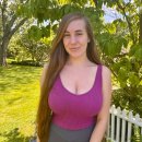 [Bild: Fake%2BProfile%2BFrauen_Catherine2883_06....thumb.jpg]