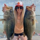 [Bild: Fake%2BProfile%2BFrauen_Dorcasmoore77377....thumb.jpg]