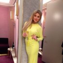 [Bild: Fake%2BProfile%2BFrauen_Emi_01_Emi.jpg.thumb.jpg]