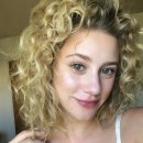 [Bild: Fake%2BProfile%2BFrauen_Monicah220_01_Mo....thumb.jpg]