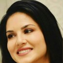 [Bild: Fake%2BProfile%2BFrauen_Nkoziotchere_02_....thumb.jpg]