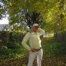 [Bild: Fake%2BProfile%2BFrauen_eleanorgeisler_1....thumb.jpg]