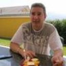 [Bild: Fake%2BProfile%2BManner_fredrik_bennett_....thumb.jpg]