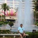 [Bild: Mannliche%2BScammer_derekomar532_05_dere....thumb.jpg]