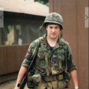 [Bild: Mannliche%2BScammer_donaldhall1960_02_do....thumb.jpg]