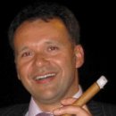 [Bild: Mannliche%2BScammer_elvanswalter_01_elva....thumb.jpg]