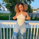 30_amandasazzyclark1963