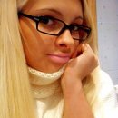 50_Nika_strawberrygirl